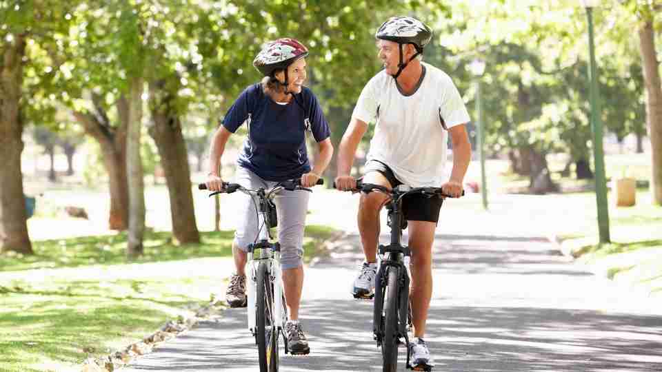 Top 100 Hobbies for Couples to Keep Things Interesting