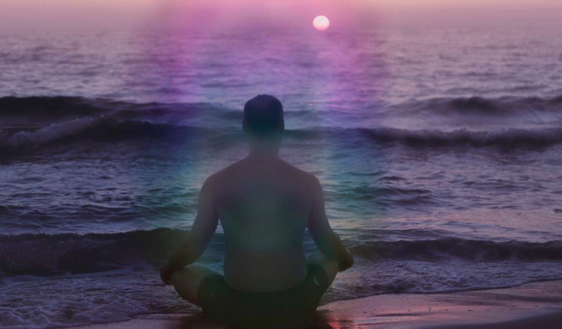10+ Strong Aura Signs To Search For Within Yourself