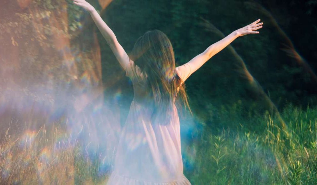 How To Cleanse Your Aura 20 Easy And Powerful Ways