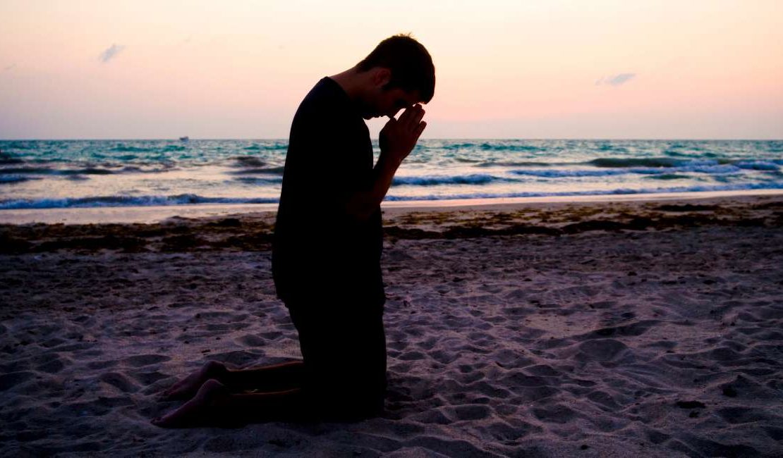 Spiritual Surrender - Meaning & 13 Steps To Let God Take Over
